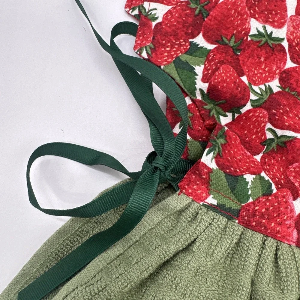 **NEW** Sonoma Strawberries Oven Door Dress Kitchen Towel New Tags